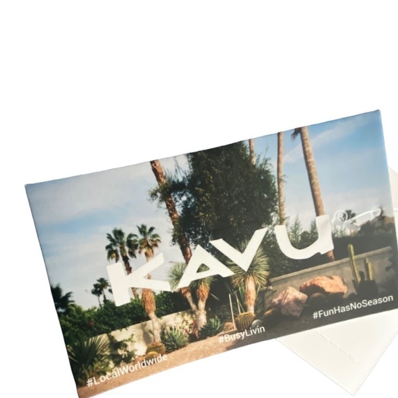 KAVU Women's Spirit Seeker Oasis Graphic Short Sleeve Shirt Size XL NWT - Picture 4 of 8